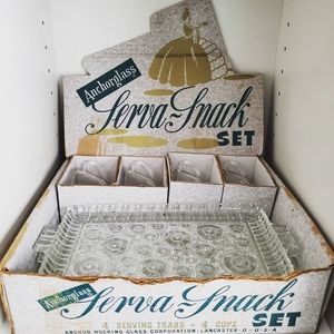 Vintage 1950s Anchor Hawking Snack Set